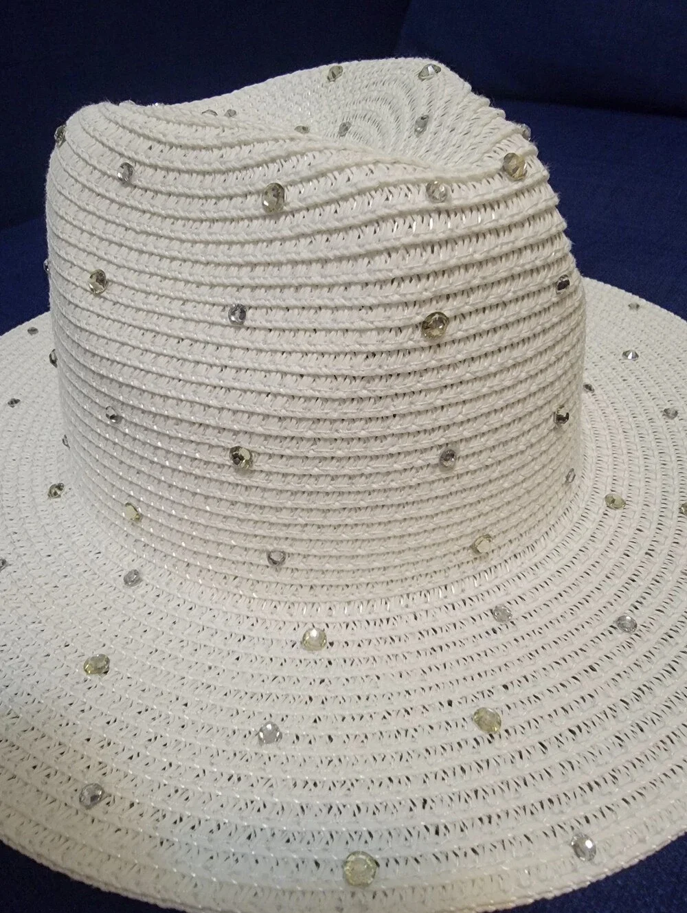 White Crystal-Embellished Straw Fedora Hat - Women
